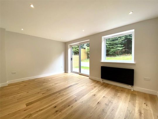 3 bedroom semi-detached house to rent - Photo 1