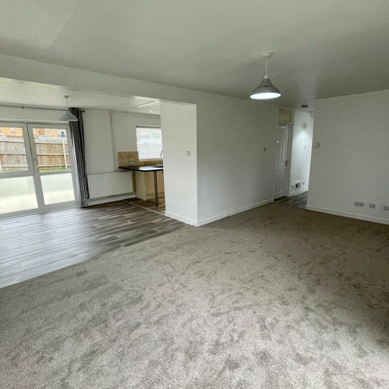 Earls Field - Photo 1