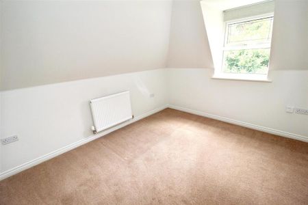 3 bedroom apartment to rent - Photo 5