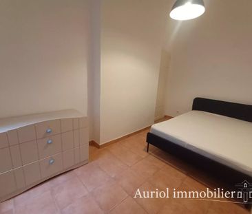 Location Appartement 2 pièces 34m² MARSEILLE 2ème - Photo 2