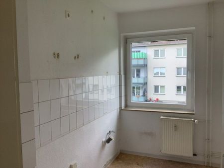 Nette Nachbarn gesucht: günstig geschnittene 3-Zi.-Wohnung - Photo 3