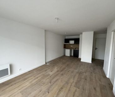 Appartement à louer 2 pièces - 44 m² - Photo 2