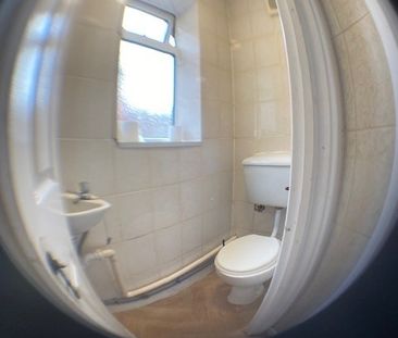 Room in a Shared House, Bedford Road, RG1 - Photo 6