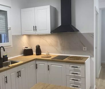 Studio for rent in En Corts, bills included - Foto 6