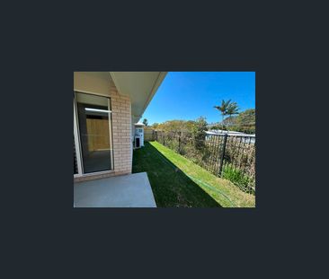 2/44 Perignon Circuit, Beachmere, Qld 4510 - Photo 6