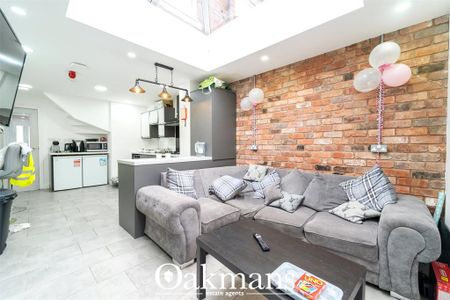 5 bedroom house to rent - Photo 3