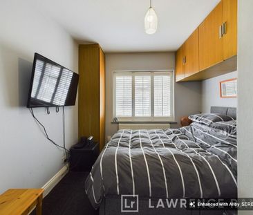 2 bedroom property to rent - Photo 2