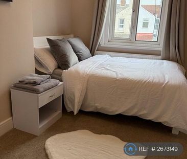 1 bedroom in a house share to rent - Photo 5