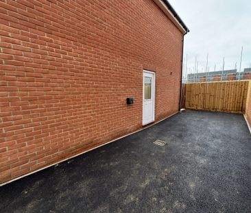 Durleigh Avenue, Grantham - Photo 2