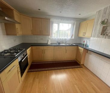 MordenGreen, DERBY - Photo 4
