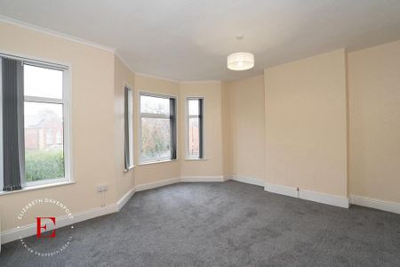 2 bedroom end of terrace house to rent - Photo 2