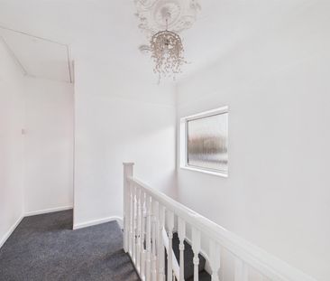 Greenleas Road, Wallasey, 3 bedroom, House - Semi-Detached - Photo 2