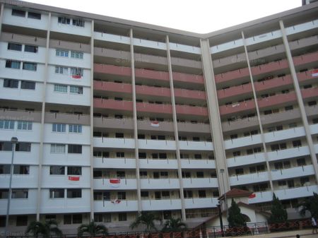 Blk 138 Bedok North Street 2 (Bedok), HDB 4 Rooms - For Rent - Photo 2