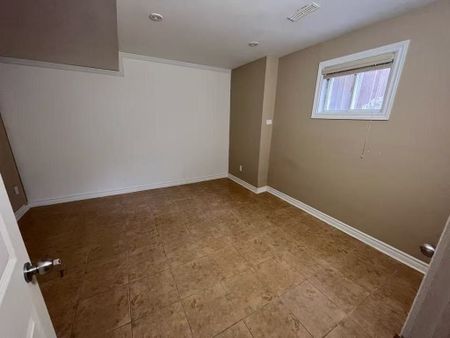 For Lease - 48 Sandbanks Drive, Richmond Hill, Ontario - Photo 4