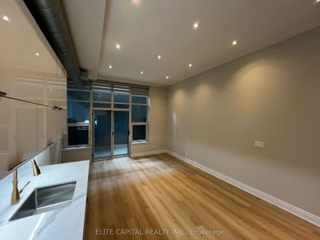 Merchandise Lofts , #B02 - Photo 3