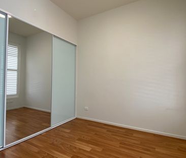 Modern One-Bedroom Apartment in the Heart of Hurstville CBD - Photo 2