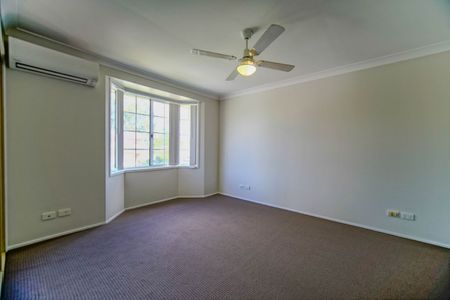 Comfort & Convenience in Casula - Updated Interiors - Photo 5
