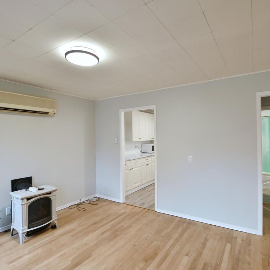 For Lease - 23 Seventh Street, Collingwood, Ontario - Photo 1