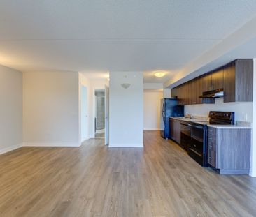 For Lease - 716 Main Street, Milton, Ontario - Photo 4