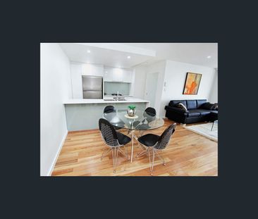 17/68 Benson St, Toowong, Qld 4066 - Photo 2