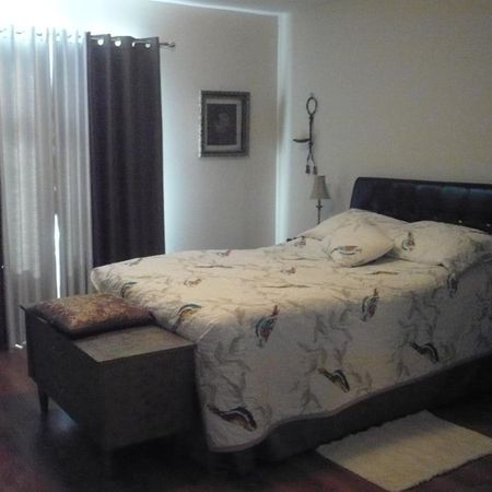Grand 4½ Rue de Lery style condo Disponible Immediatement - Photo 3