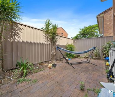 🌟 For Rent: 3-Bedroom Home with Extra Studio Shed 🌟 -29/127 Barbara... - Photo 4