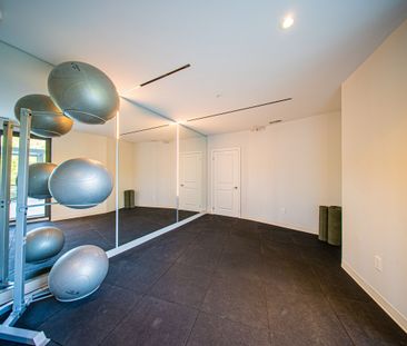 For Lease - 385 Arctic Red Drive Unit# 329, Oshawa, Ontario - Photo 2