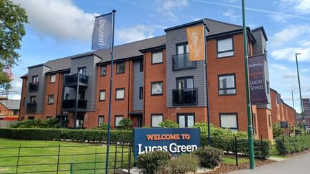 Shepherds Green Road, Shirley - Photo 2