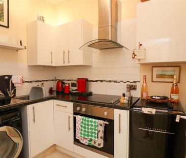 Warrior Square St Leonards-On-Sea TN37 6BX - Photo 1