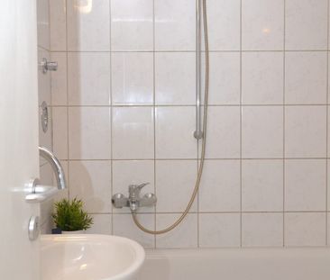 Schicke 3-Zimmer Balkon-Whg. mit 2 getrennten Schlafmöglichkeiten - Photo 1