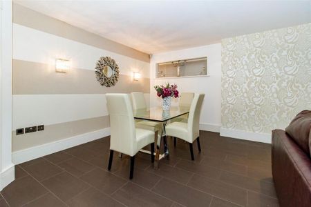 2 bedroom detached house to rent - Photo 3