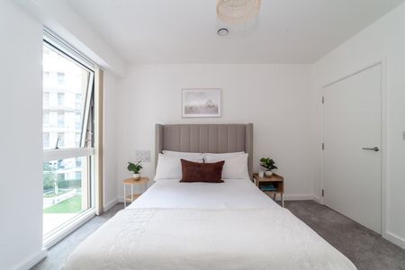 1 Bed Flat, Nine Elms, SW11 - Photo 5
