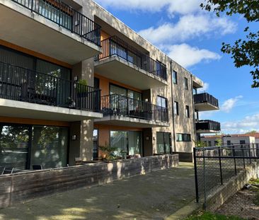 Rustig gelegen appartement met 2 slaapkamers en staanplaats - Photo 4