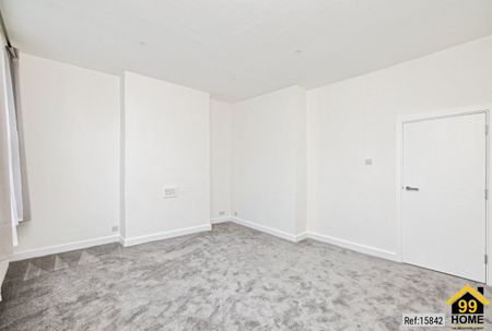2 bed Maisonette in Kent House Road , London, SE26 5LN - Photo 3