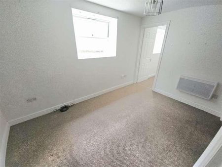 West Road, Westcliff On Sea, Westcliff On Sea, SS0 - Photo 3