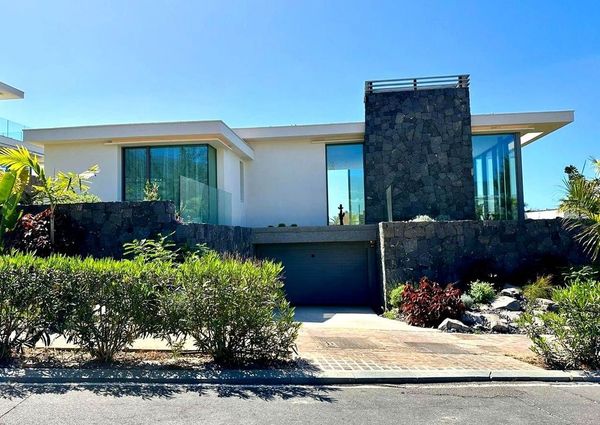 Luxury Villa for rent in Guía de Isora, Spain