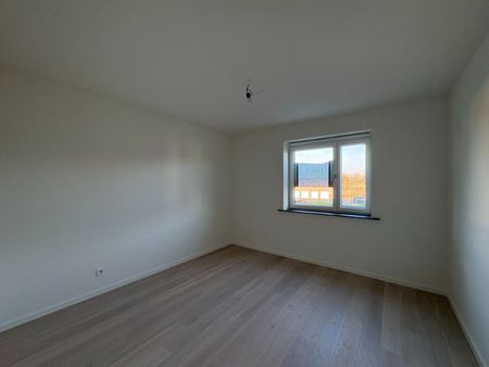 Gelijkvloers nieuwbouwappartement met 2 slaapkamers en terras - Photo 3