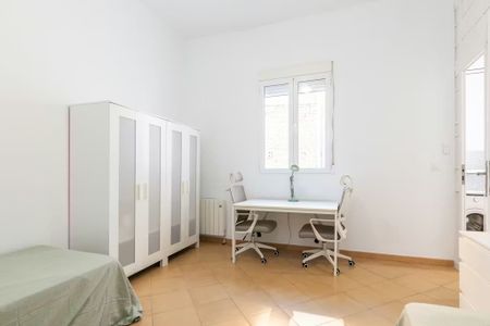 Carrer Martínez Cubells, Valencia, Valencian Community 46002 - Photo 4