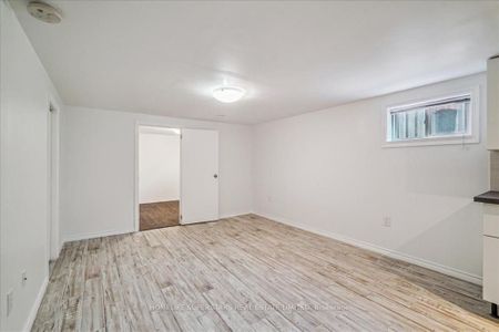 For Lease - 47 Davis Road Unit# BSMT, Aurora, Ontario - Photo 2