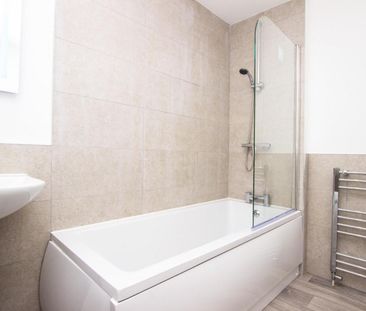 3 bedroom House To Let Total Size: 1023 SQ FT - Photo 6