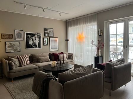 Gyllenstiernas Allé, Märsta - Photo 2