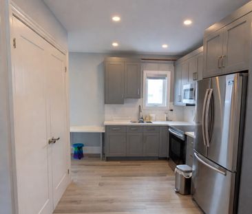 For Lease - 15 Bellcroft Lane Unit# Coach, Markham, Ontario - Photo 2