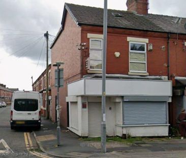 3 bedroom flat to rent - Photo 6