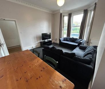 9 Bedroom Semi Detached To Let - Photo 1