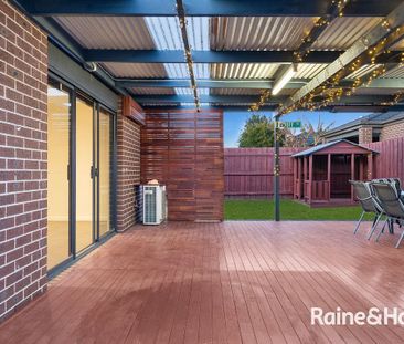 16 Ferrari Drive, Cranbourne East, VIC 3977 - Photo 6