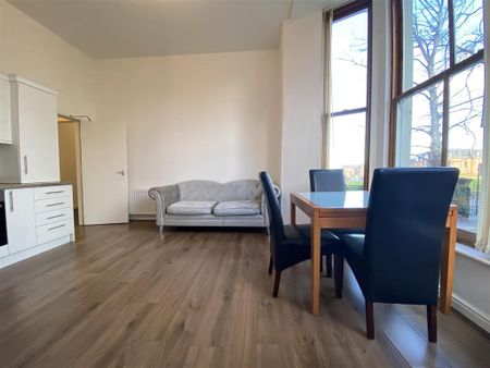 1 bedroom apartment to rent - Photo 2