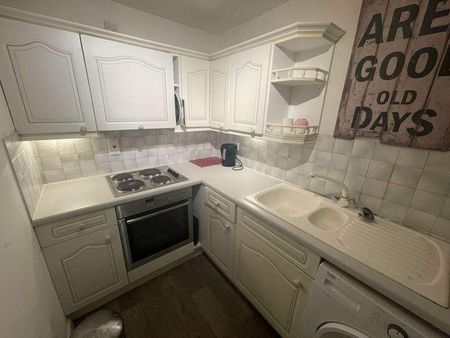 Burlington House, Peterborough, PE1 - Photo 2