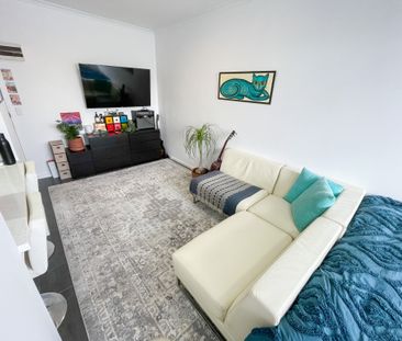 8/24A Jervois Street, St Kilda East, Melbourne - Photo 2