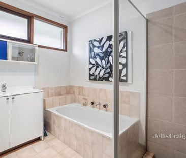 6/10 John Street, Lilydale - Photo 6