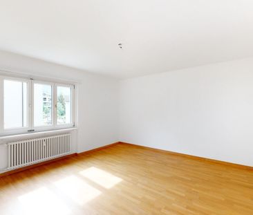 Wohnung mit Gartensitzplatz - Foto 4